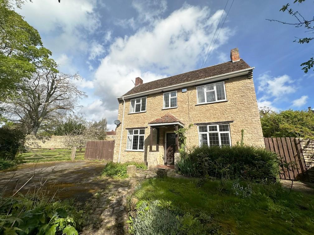 High Street, Odell, MK43 3 bed detached house to rent £1,595 pcm (£