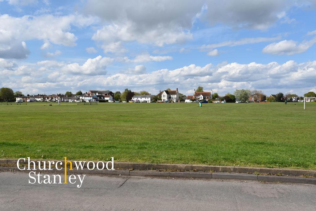 The Green, Great Bentley, CO7 3 bed semidetached house for sale £299,000