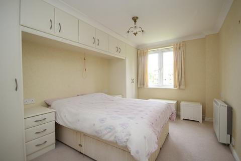 1 bedroom retirement property for sale, 14 The Avenue, Branksome Park, BH13