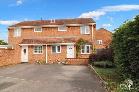 3 Tomlin Close, Thatcham, RG19 3XY