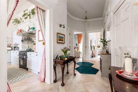 12 Brandon Street, Edinburgh, EH3 5DX