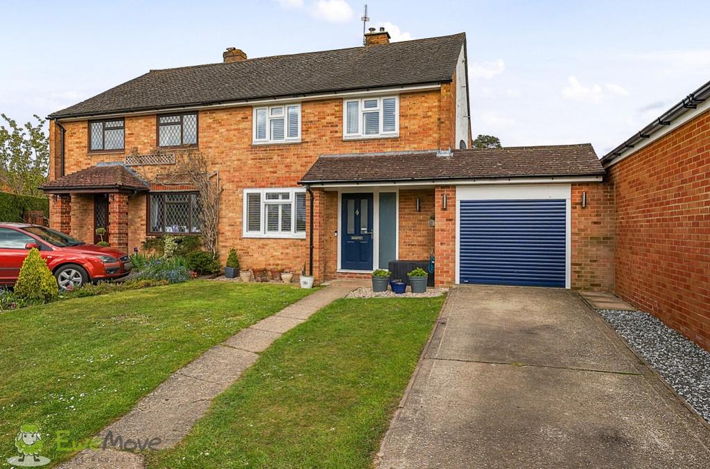 Portway, Tadley RG26 3 bed semidetached house for sale £410,000