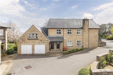 3 bedroom apartment for sale, Breary Court, Bramhope, Leeds, West Yorkshire, LS16