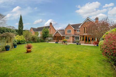 5 bedroom detached house for sale, Butlers Yard, Peppard Common, Henley-on-Thames, Oxfordshire, RG9