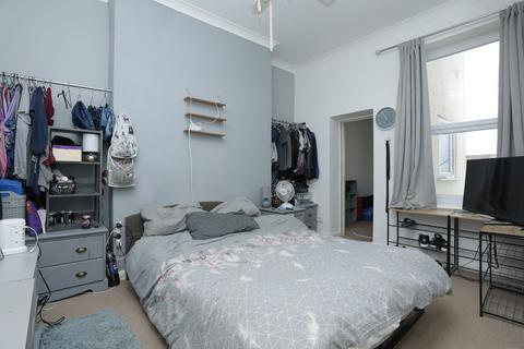 1 bedroom ground floor flat for sale, Canterbury Road, Birchington, CT7