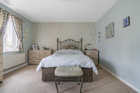 13 Ascot Way, Bicester, OX26 1AG