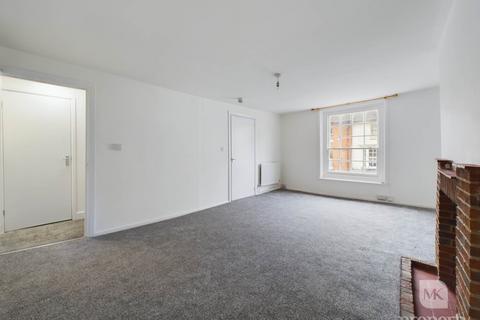 1 bedroom apartment for sale, St. Johns Terrace, Newport Pagnell MK16