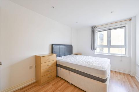 2 bedroom flat to rent, St David Square, Canary Wharf, London, E14