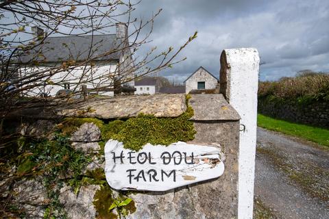 undefined, Heol Ddu Farm, Cefneithin, Llanelli