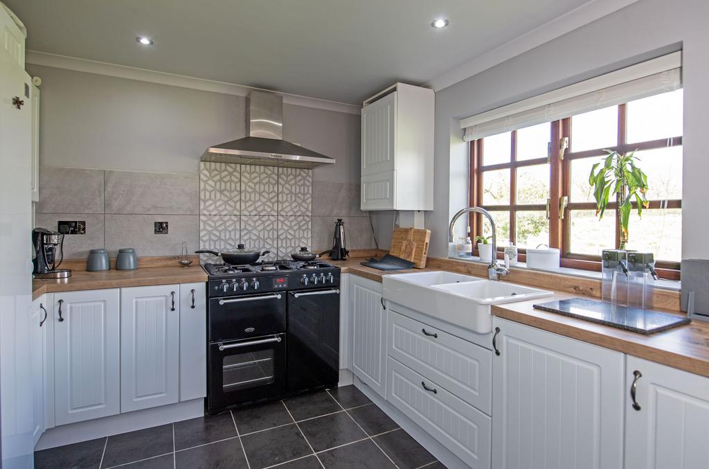 A page 160424 Heol Ddu Farm Cefneithin 117.jpg