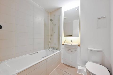 15 Bermuda Way, London, E1 4GB