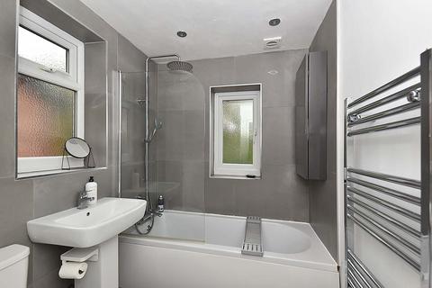 33 Boothfields, Knutsford, WA16 8JU