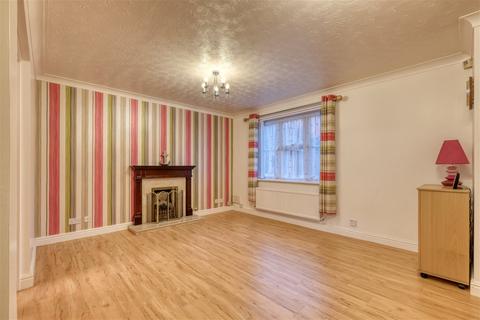 3 bedroom detached house for sale, The Wicket, Shirley, Solihull, B90