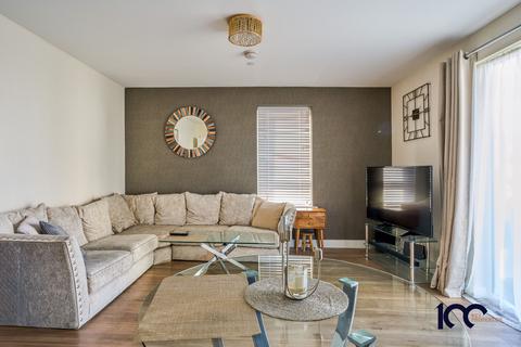 1 bedroom apartment to rent, The Peninsula, Pegasus Way, Gillingham