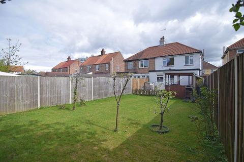 3 bedroom semi-detached house for sale, Milton Avenue, King's Lynn PE30