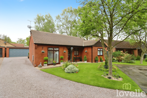 3 bedroom detached bungalow for sale, Chippendale Close, Lincoln LN6
