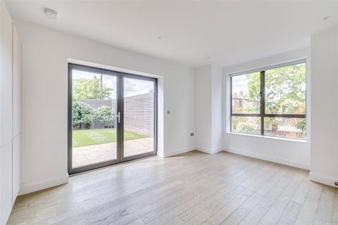 undefined, Lower Marsh Lane, Kingston upon Thames, KT1