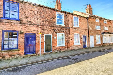 2 bedroom terraced house for sale, Newport, Barton-Upon-Humber, North Lincolnshire, DN18