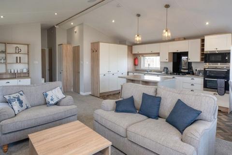 2 bedroom lodge for sale, Padstow Holiday Park