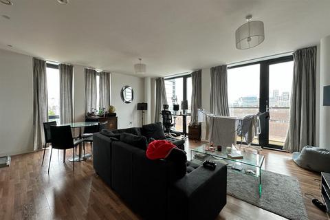 2 bedroom apartment to rent, Cranston Court, Bloemfontein Road, Shepherds Bush, London, W12