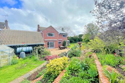 4 bedroom detached house for sale, Mell Road, Tollesbury, Maldon, CM9