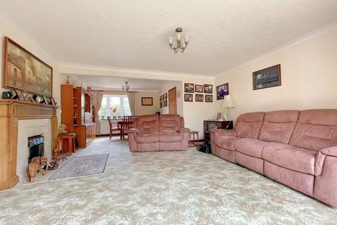 4 bedroom detached house for sale, Mell Road, Tollesbury, Maldon, CM9