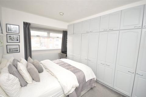 9 Heath Crescent, Leeds, LS11 8UN