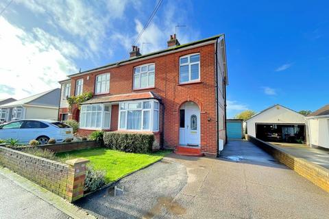 15 Elwin Road, Tiptree, Colchester, CO5 0HL