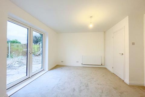 3 bedroom terraced house for sale, Wagtail Drive, Heybridge, Maldon, CM9