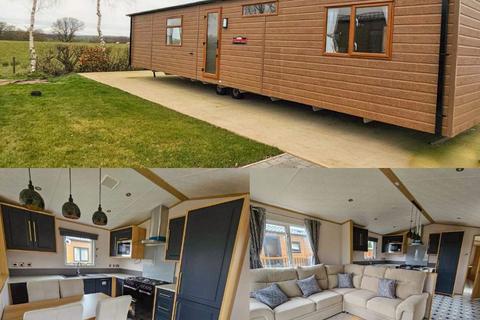 2 bedroom lodge for sale, Wild Rose Holiday Park