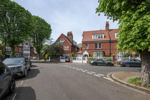 5 bedroom semi-detached house for sale, Fairfax Road, London W4