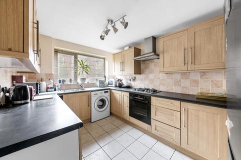 3 bedroom detached house for sale, Cowper Road, Hanwell, W7