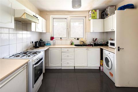3 bedroom maisonette for sale, Broadhurst House, Joseph Street, Bow, London, E3