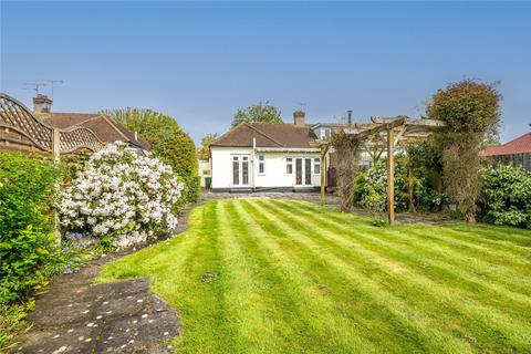 3 bedroom bungalow for sale, Poynings Avenue, Wick Estate, Southend-on-Sea, Essex, SS2