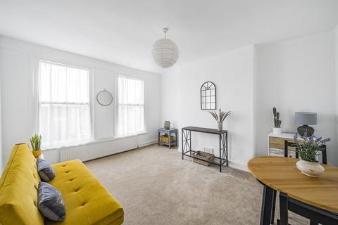 1 bedroom flat to rent, Belvedere Road London SE19