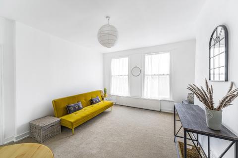 1 bedroom flat to rent, Belvedere Road London SE19