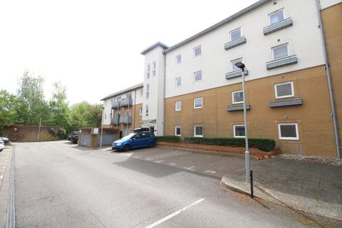 2 bedroom apartment to rent, Reeves House, Crawley RH10