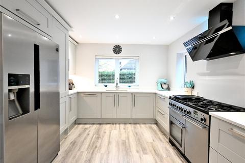 4 bedroom detached house for sale, Little Green Lane, Farnham, Surrey, GU9