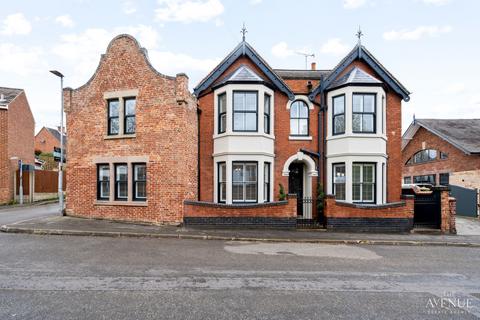 4 bedroom detached house for sale, Church Street, Donisthorpe, Swadlincote, Leicestershire, DE12 7PY