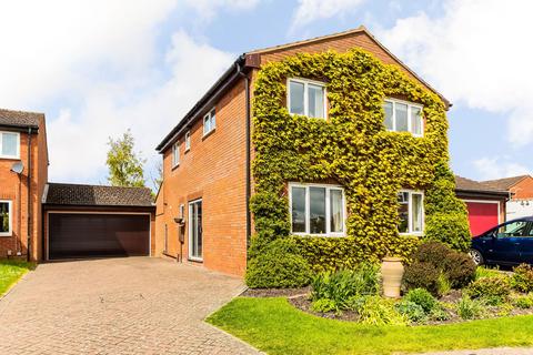 4 bedroom detached house for sale, Carlton Close, Wantage OX12