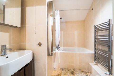 1a Frithwood Avenue, Northwood, HA6 3LY