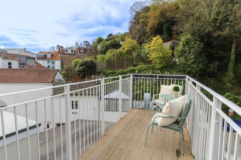 2 bedroom flat for sale, 2 Charing Cross, St Brelade, Jersey. JE3 8AA