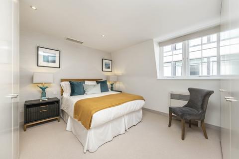 2 bedroom flat to rent, Hertford Street, Mayfair, London