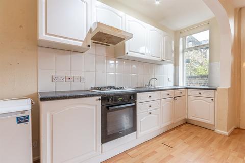 3 bedroom terraced house for sale, Clarence Road, Horsforth