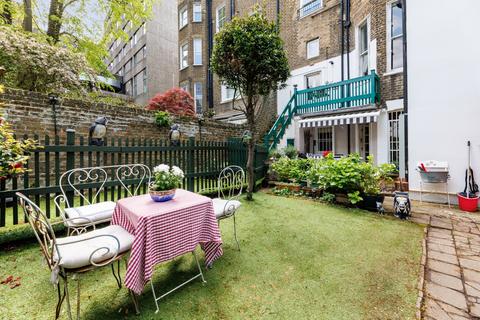 2 bedroom ground floor flat for sale, Russell Road London W14