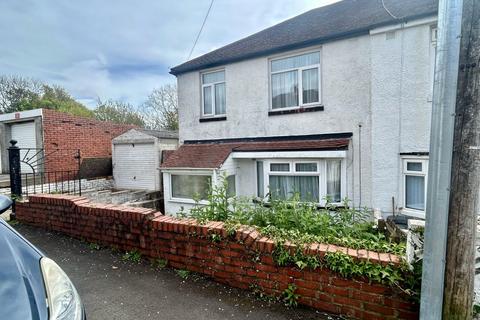 3 bedroom semi-detached house for sale, Brynglas Avenue, Newport NP20