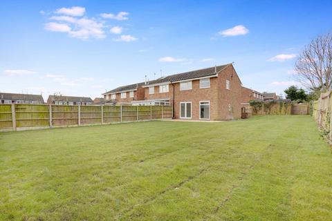 3 bedroom semi-detached house for sale, Evergreen Close, Iwade