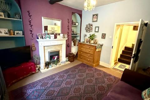 3 bedroom terraced house for sale, Island Terrace, Kington, HR5