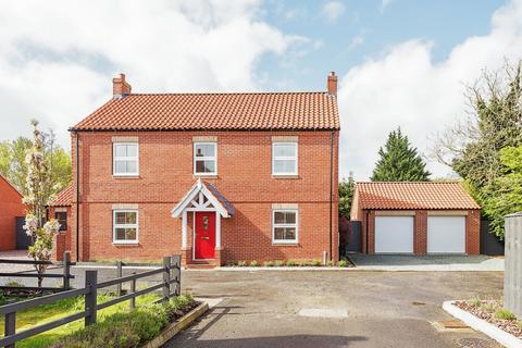 4 bedroom detached house for sale, Orchard Fields, Healing, Grimsby, Lincolnshire, DN41