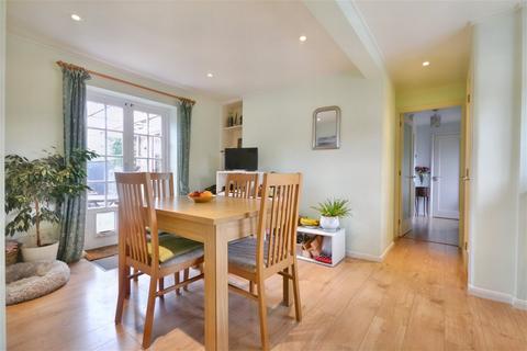 28 Castle Cross, Saffron Walden, CB10 2BY